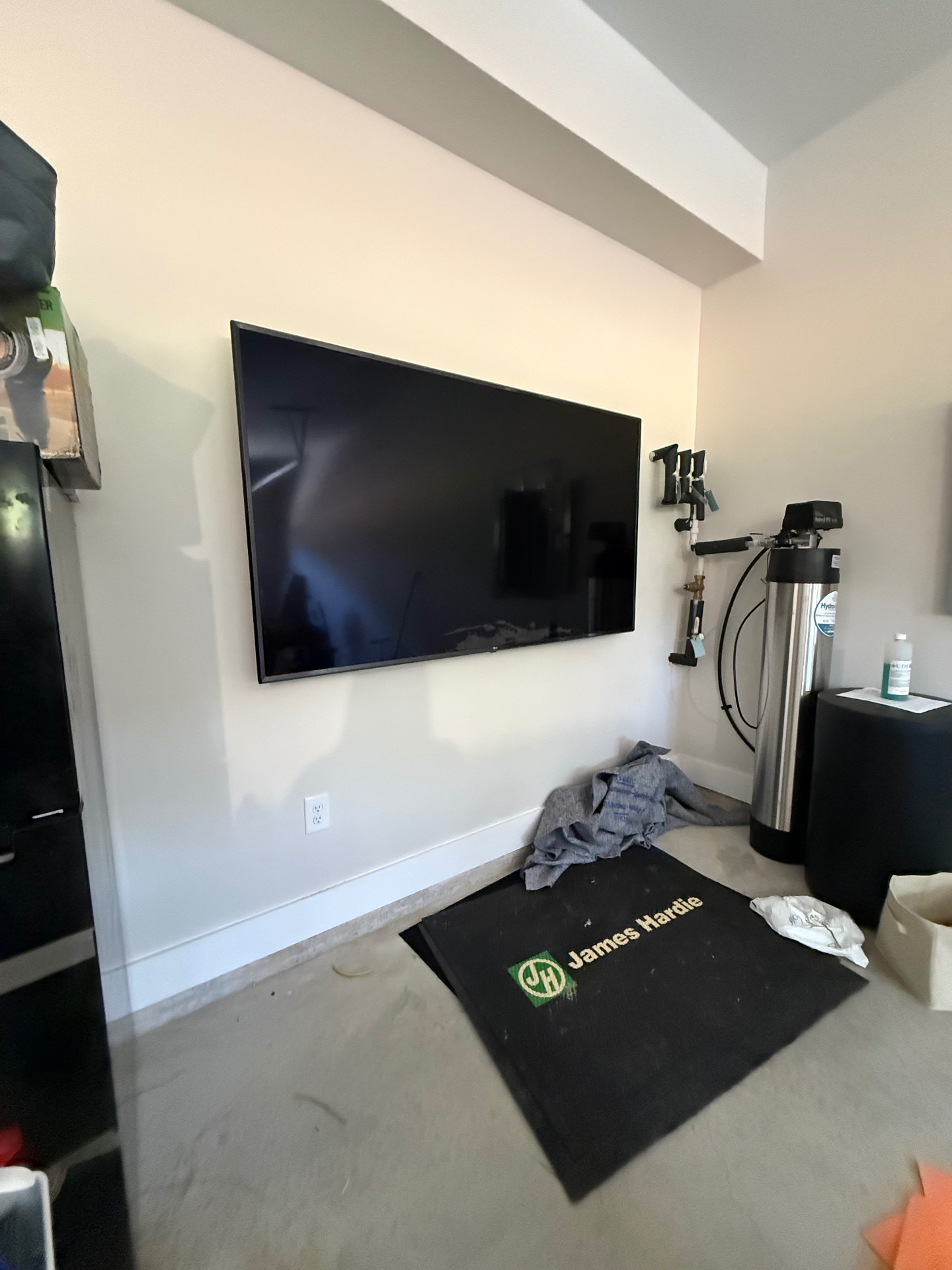 75-inch Full Motion TV installation on Drywall in Peachtree City, GA