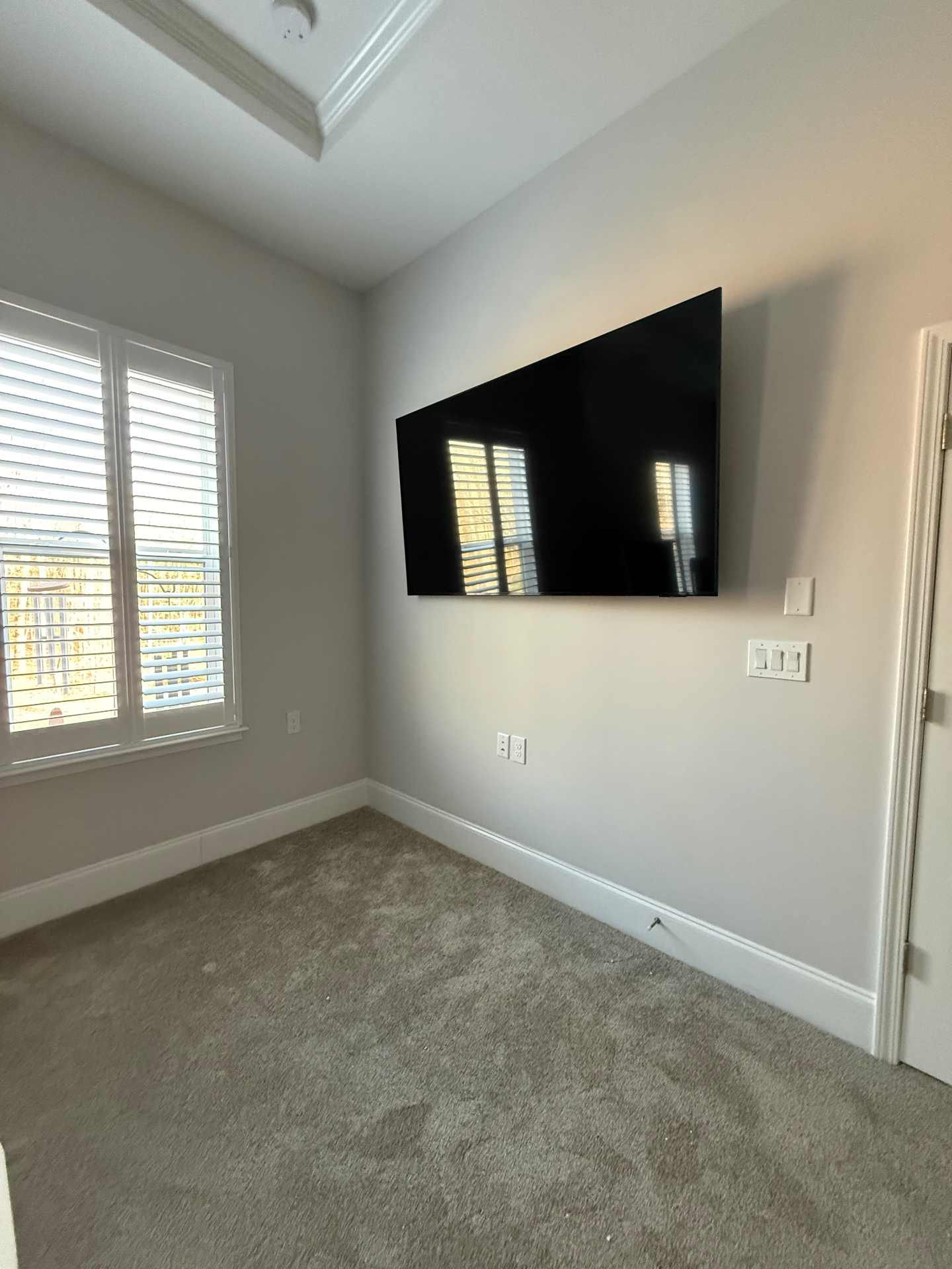 75-inch Fixed TV installation on Drywall in Woodstock, GA