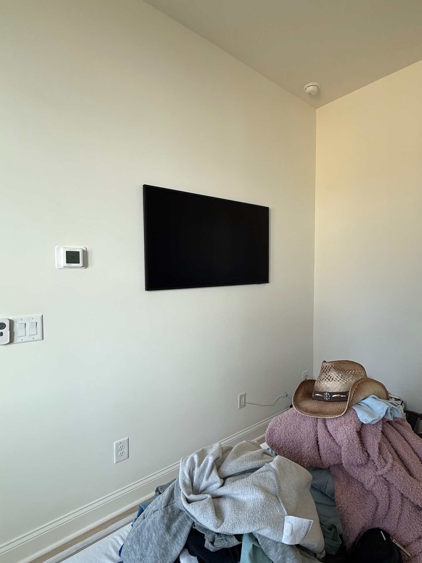 55-inch Frame TV TV installation on Drywall in Canton, GA